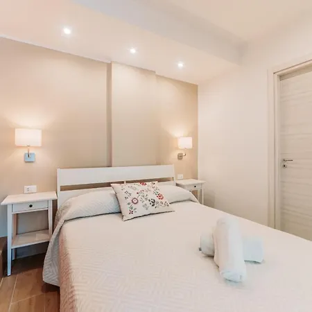 Alojamento de Acomodação e Pequeno-almoço Casa Al Vicolo 2 Taormina