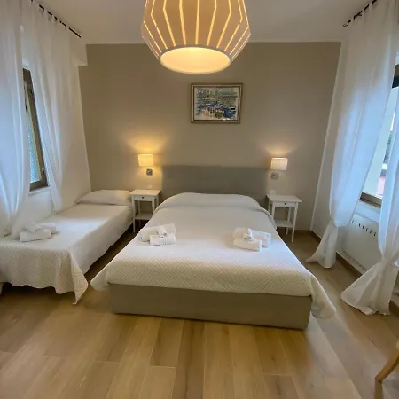 Alojamento de Acomodação e Pequeno-almoço Casa Al Vicolo 2