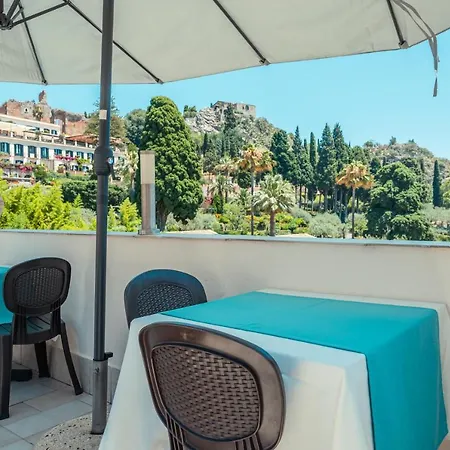 Alojamento de Acomodação e Pequeno-almoço Casa Al Vicolo 2 Taormina