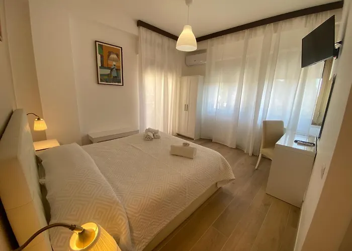 Casa Al Vicolo 2 Bed & Breakfast 4*