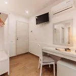 Casa Al Vicolo 2 Bed and Breakfast 4*