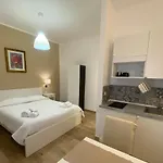 Casa Al Vicolo 2 Bed and Breakfast Ταορμίνα