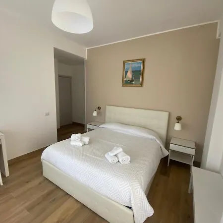 Casa Al Vicolo 2 Oda ve Kahvaltı