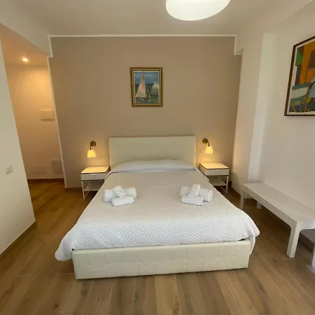 Casa Al Vicolo 2 Oda ve Kahvaltı Taormina